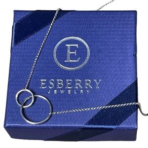 Esberry necklace linked circles New in box